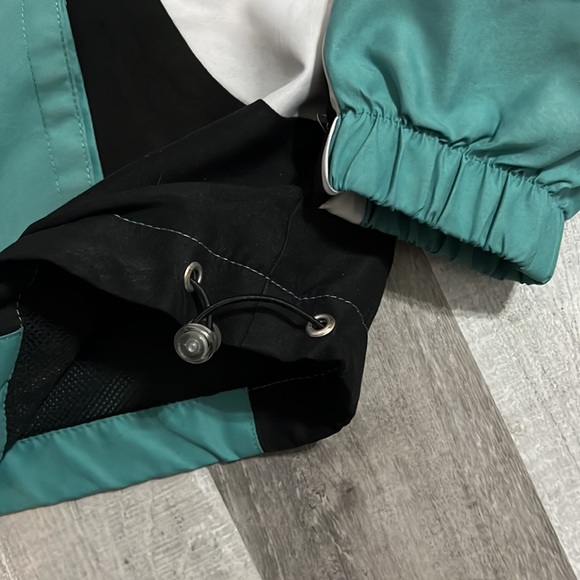 SJB Active light weight full zip jacket women's teal/white size Petite Small - Picture 3 of 8